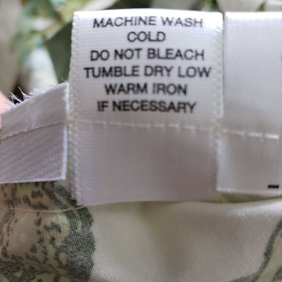 Lovely  LOFT Skirt 2P - Picture 6 of 9